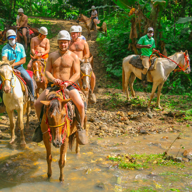 Horseback Riding – Hacienda Tuko